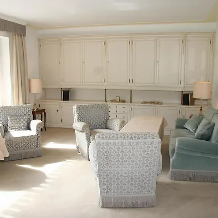 Am Gunzenbach Apartment *