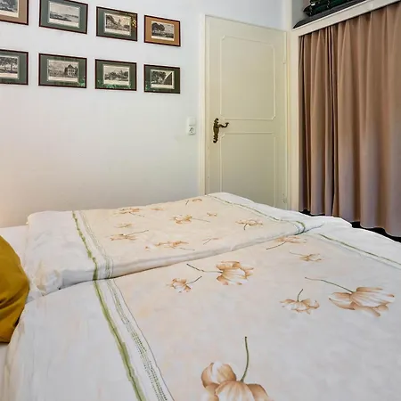 Am Gunzenbach Apartament *